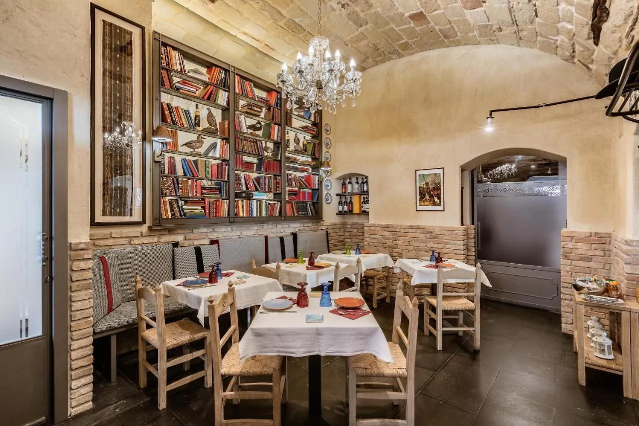 Palazzo Dessy Hotel Cagliari Guest house